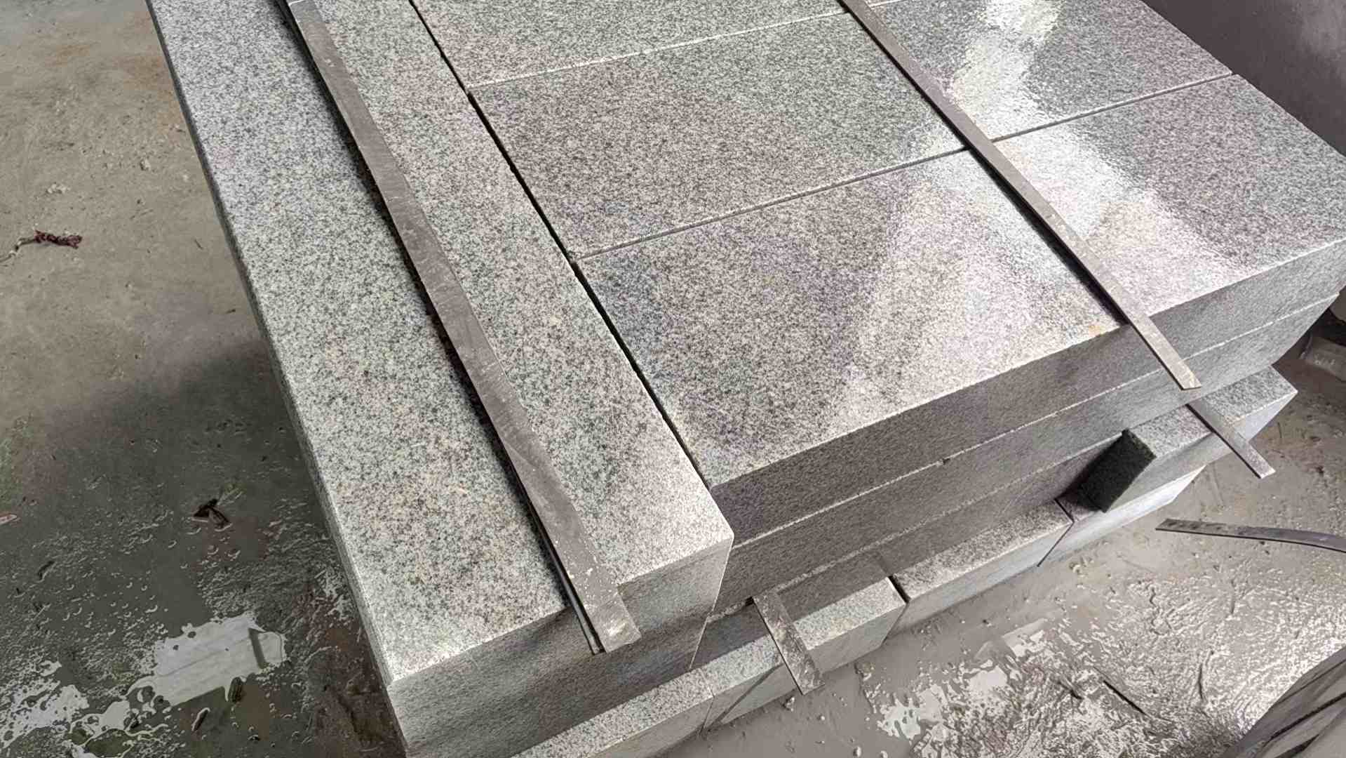 普洱芝麻灰 芝麻白 路牙石 路侧石 马路牙子